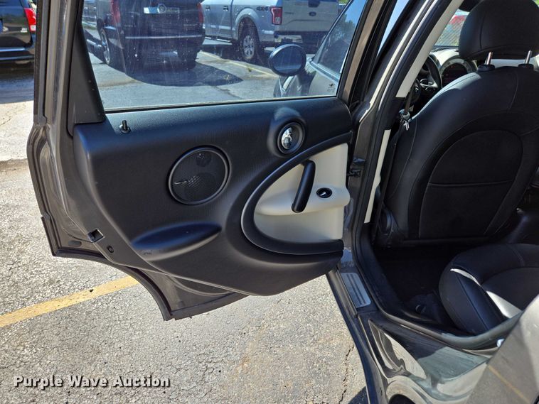 image for item ED2007 2011 Mini Countryman 