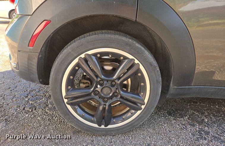 image for item ED2007 2011 Mini Countryman 