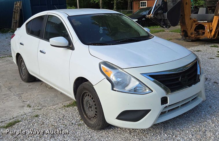 image for item ED2009 2015 Nissan Versa 