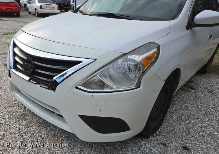 image for item ED2009 2015 Nissan Versa 