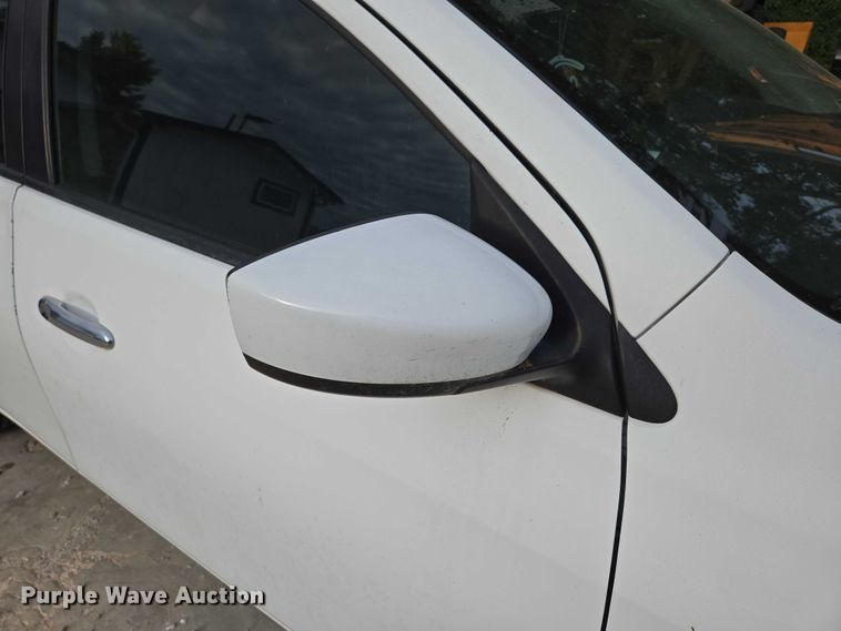 image for item ED2009 2015 Nissan Versa 