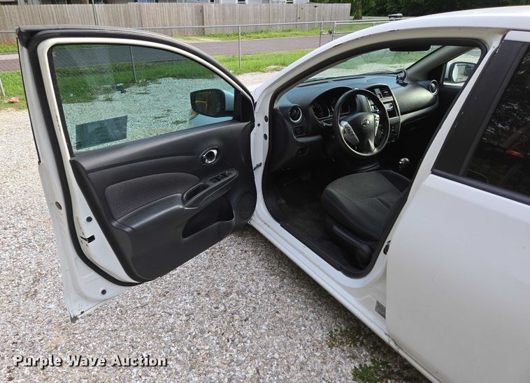 image for item ED2009 2015 Nissan Versa 