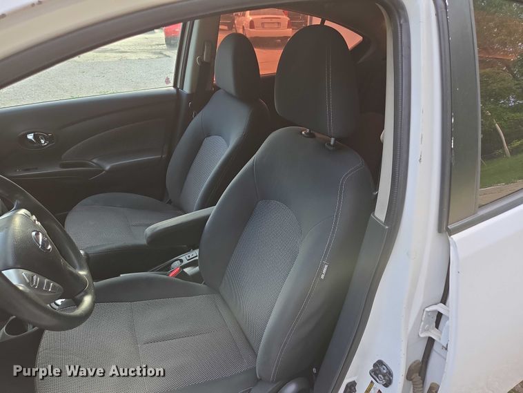 image for item ED2009 2015 Nissan Versa 