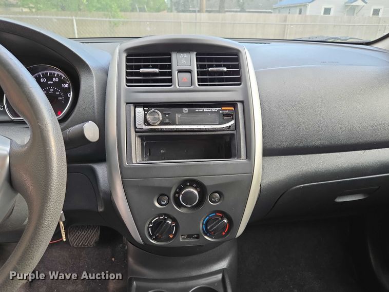 image for item ED2009 2015 Nissan Versa 