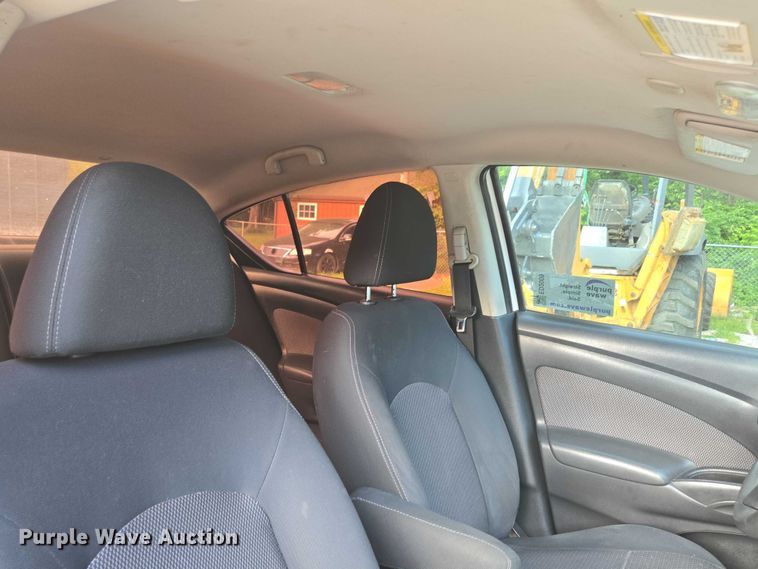 image for item ED2009 2015 Nissan Versa 