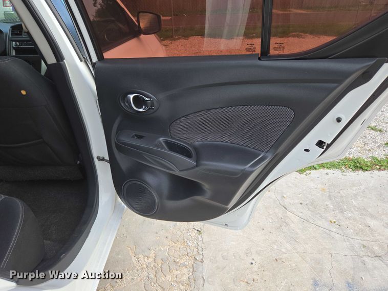image for item ED2009 2015 Nissan Versa 
