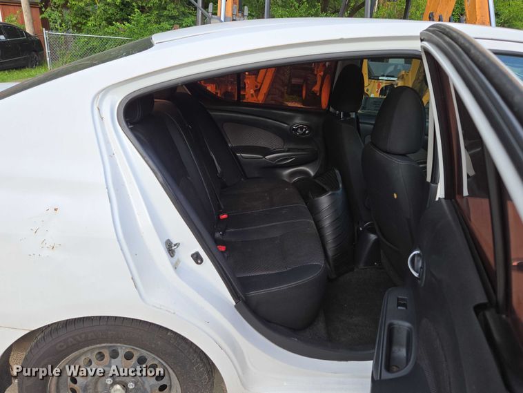 image for item ED2009 2015 Nissan Versa 