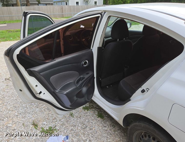 image for item ED2009 2015 Nissan Versa 