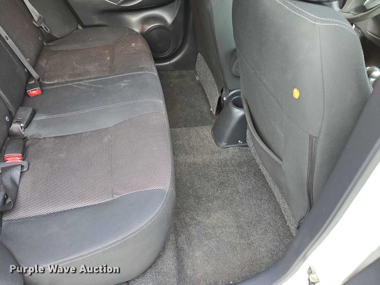 image for item ED2009 2015 Nissan Versa 