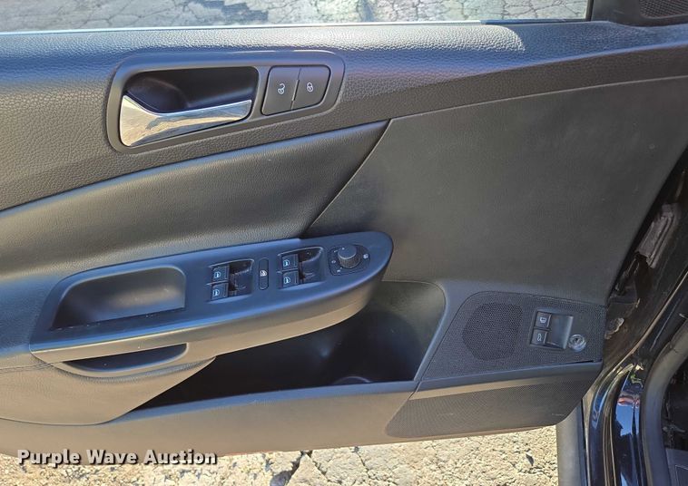 image for item ED2010 2007 Volkswagen Passat 