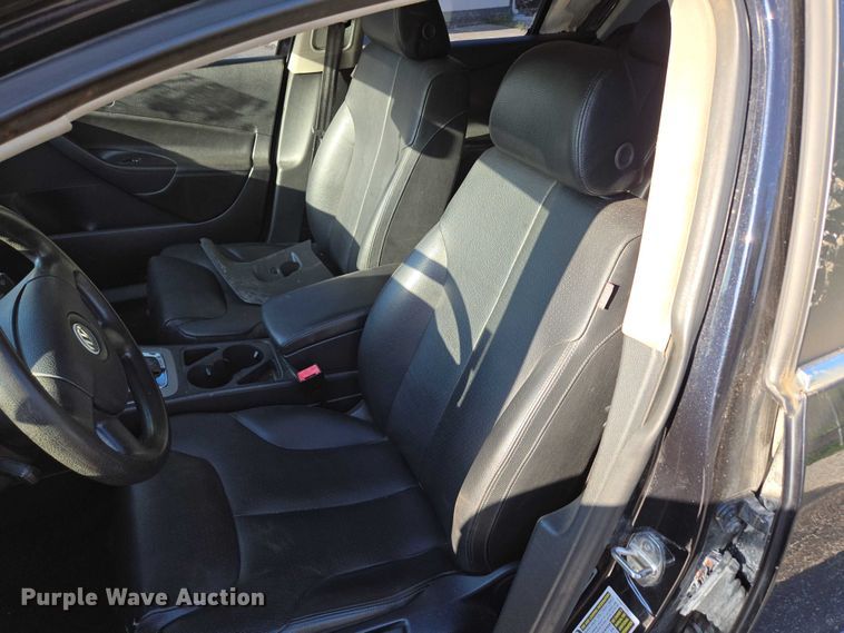 image for item ED2010 2007 Volkswagen Passat 