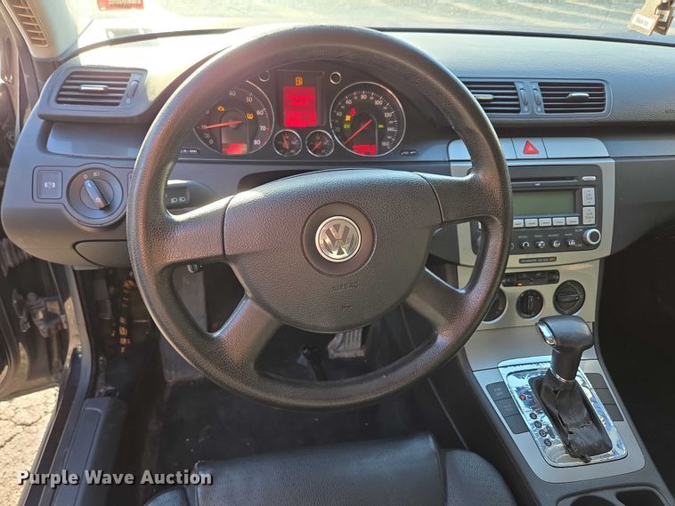 image for item ED2010 2007 Volkswagen Passat 