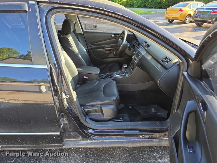 image for item ED2010 2007 Volkswagen Passat 