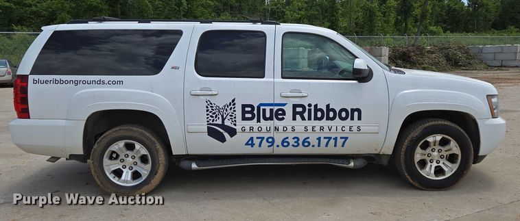 image for item ED2016 2012 Chevrolet Suburban 1500 SUV