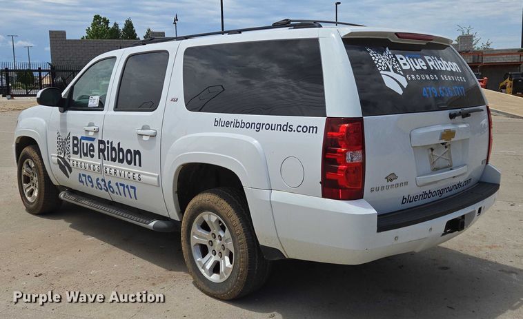 image for item ED2016 2012 Chevrolet Suburban 1500 SUV