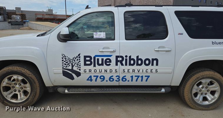 image for item ED2016 2012 Chevrolet Suburban 1500 SUV