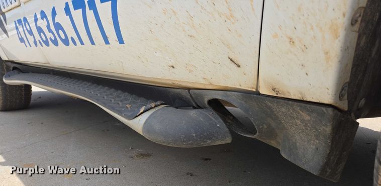 image for item ED2016 2012 Chevrolet Suburban 1500 SUV