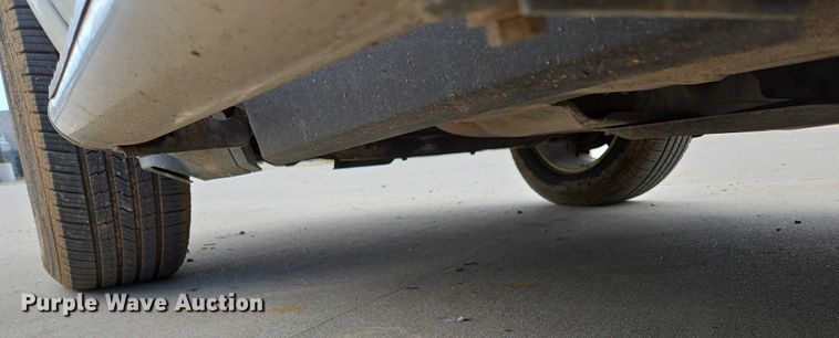 image for item ED2016 2012 Chevrolet Suburban 1500 SUV