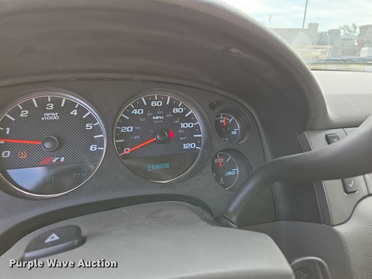 image for item ED2016 2012 Chevrolet Suburban 1500 SUV