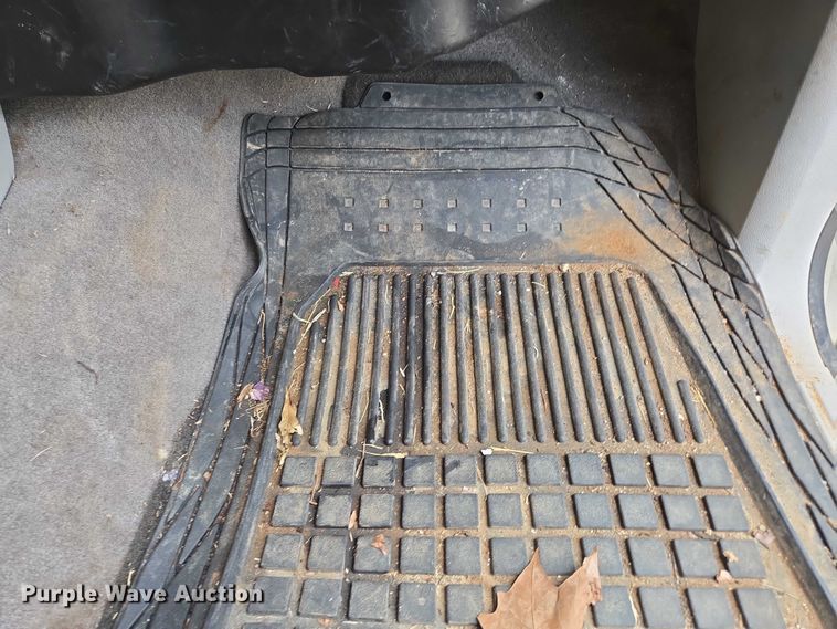 image for item ED2016 2012 Chevrolet Suburban 1500 SUV