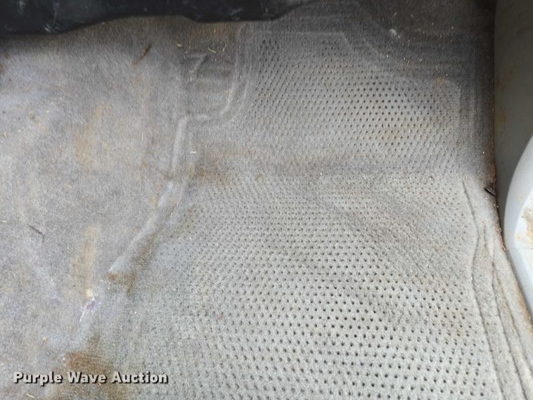 image for item ED2016 2012 Chevrolet Suburban 1500 SUV