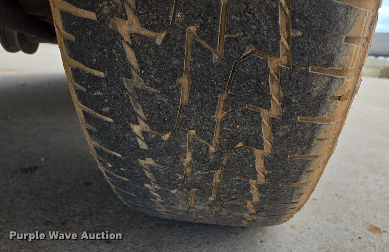 image for item ED2016 2012 Chevrolet Suburban 1500 SUV