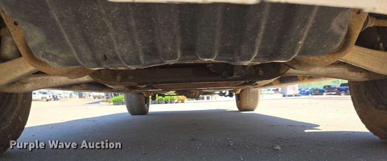 image for item ED2017 2007 Chevrolet Avalanche pickup truck