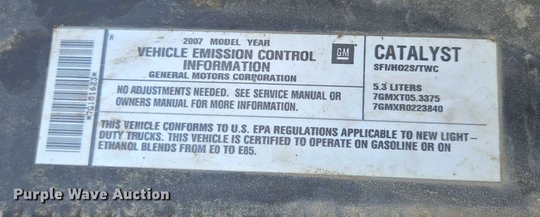 image for item ED2017 2007 Chevrolet Avalanche pickup truck