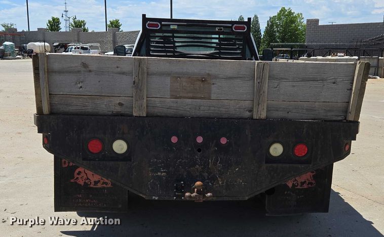 image for item ED2018 2006 Ford F450 Super Duty flatbed pickup truck