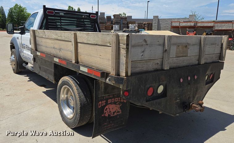 image for item ED2018 2006 Ford F450 Super Duty flatbed pickup truck