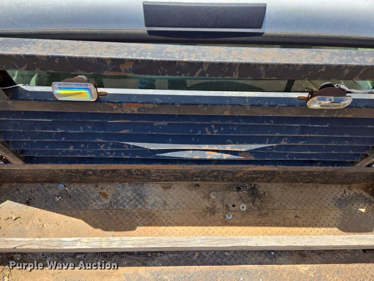 image for item ED2018 2006 Ford F450 Super Duty flatbed pickup truck