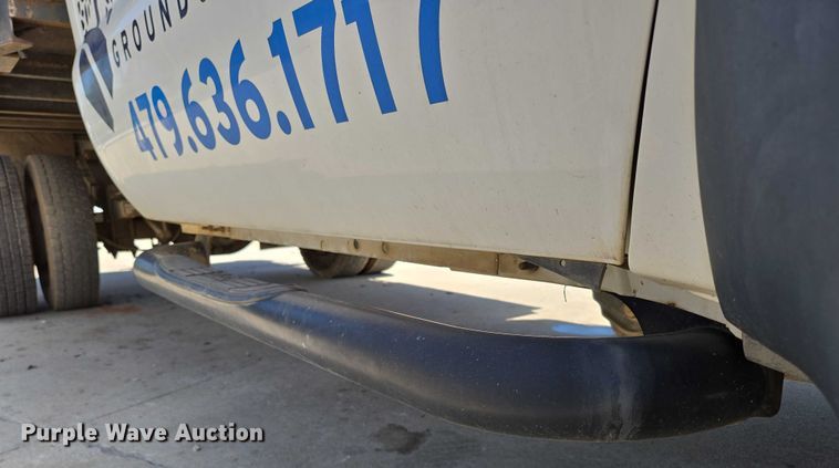 image for item ED2018 2006 Ford F450 Super Duty flatbed pickup truck