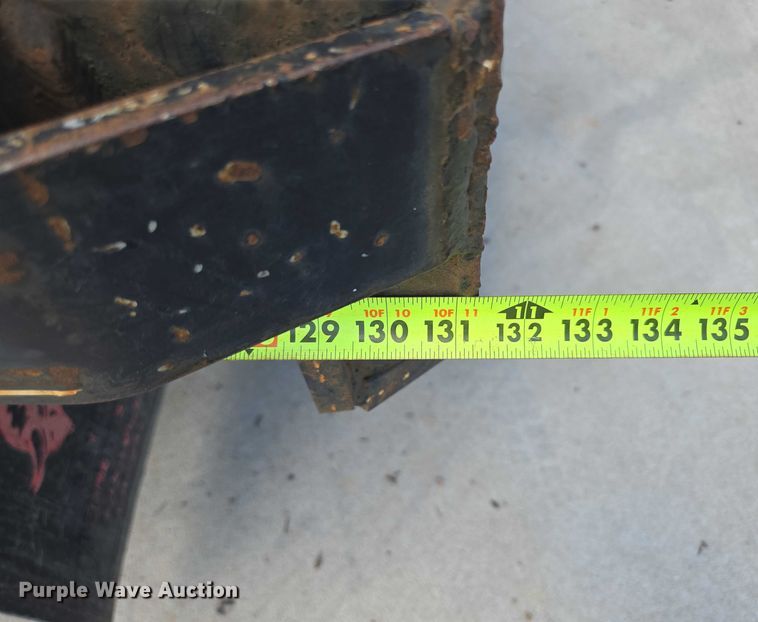 image for item ED2018 2006 Ford F450 Super Duty flatbed pickup truck