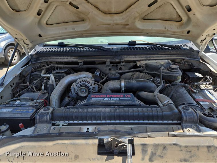 image for item ED2018 2006 Ford F450 Super Duty flatbed pickup truck