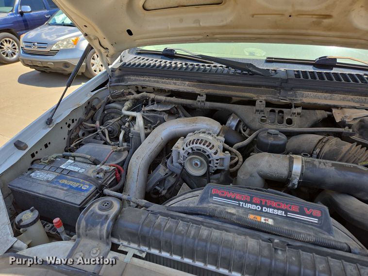 image for item ED2018 2006 Ford F450 Super Duty flatbed pickup truck