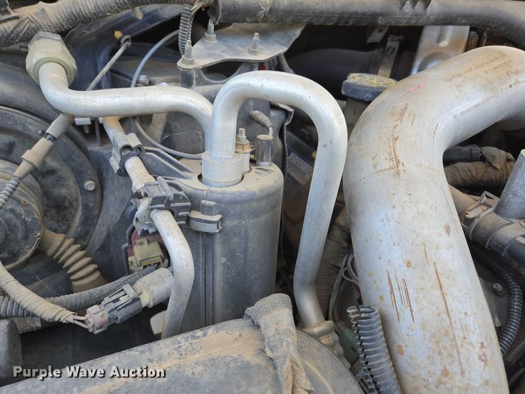 image for item ED2018 2006 Ford F450 Super Duty flatbed pickup truck