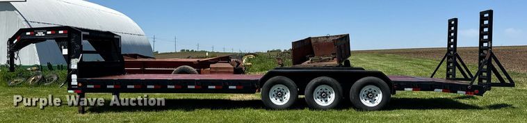 image for item EF2024 2010 Load Max equipment trailer