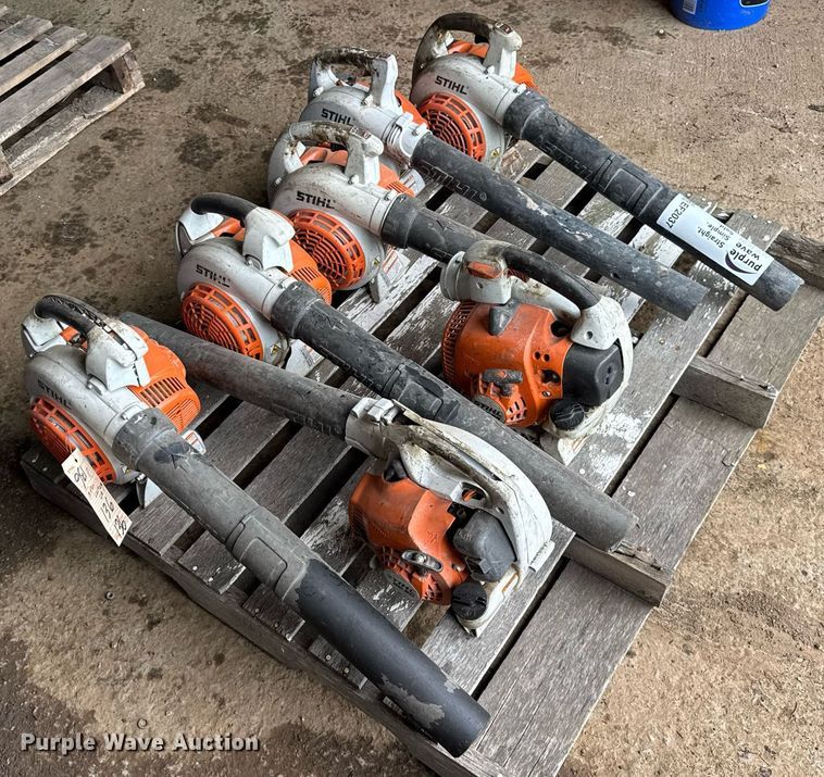 image for item EF2037 (7) Stihl leaf blowers