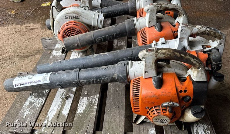 image for item EF2037 (7) Stihl leaf blowers