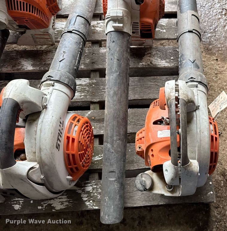 image for item EF2037 (7) Stihl leaf blowers