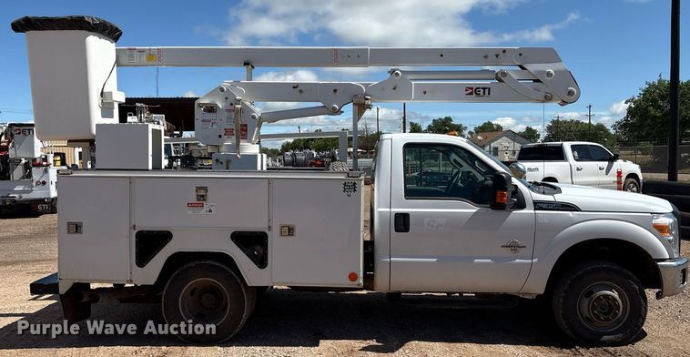 image for item EF3114 2016 Ford F350 Super Duty bucket truck