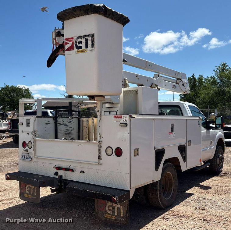 image for item EF3114 2016 Ford F350 Super Duty bucket truck
