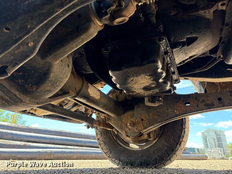 image for item EF3114 2016 Ford F350 Super Duty bucket truck