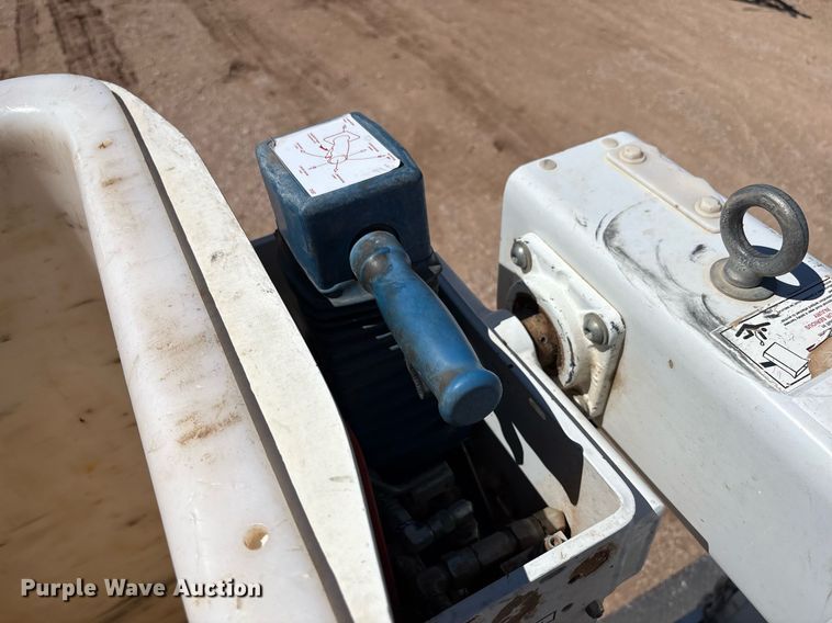 image for item EF3114 2016 Ford F350 Super Duty bucket truck