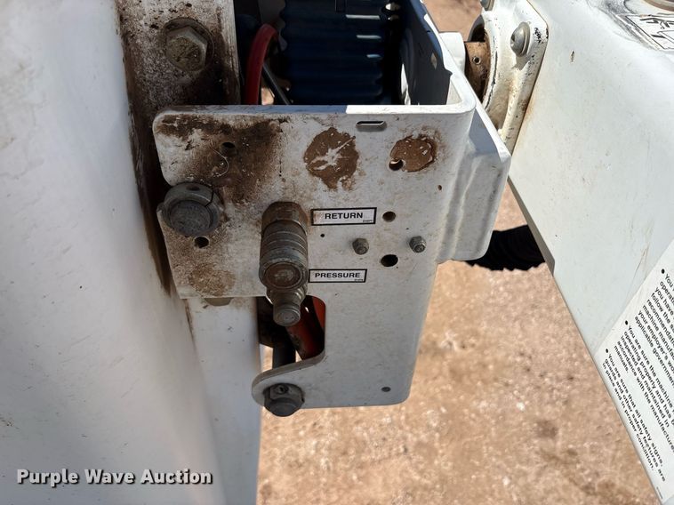 image for item EF3114 2016 Ford F350 Super Duty bucket truck