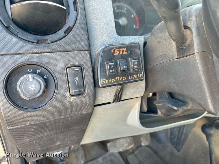 image for item EF3114 2016 Ford F350 Super Duty bucket truck