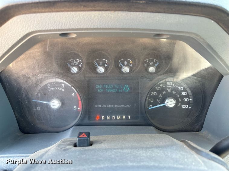 image for item EF3114 2016 Ford F350 Super Duty bucket truck