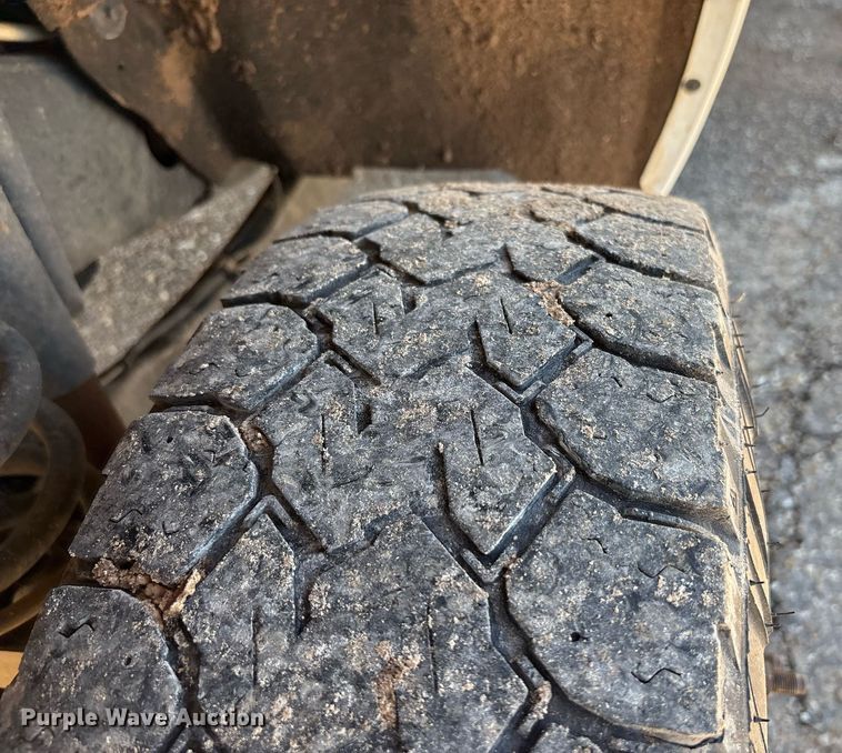 image for item EF3114 2016 Ford F350 Super Duty bucket truck