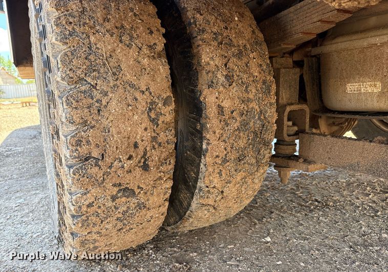 image for item EF3114 2016 Ford F350 Super Duty bucket truck