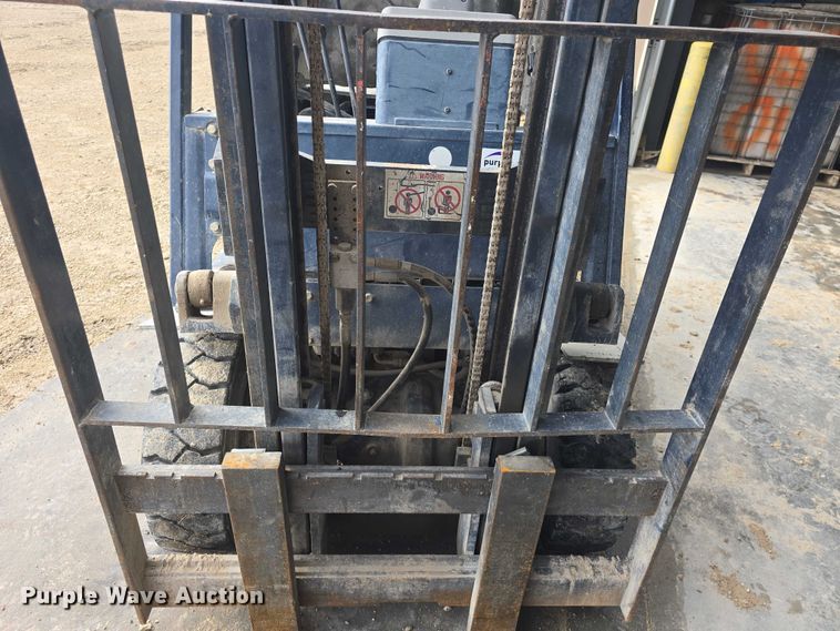 image for item EF3520 Komatsu FG15C-15 forklift